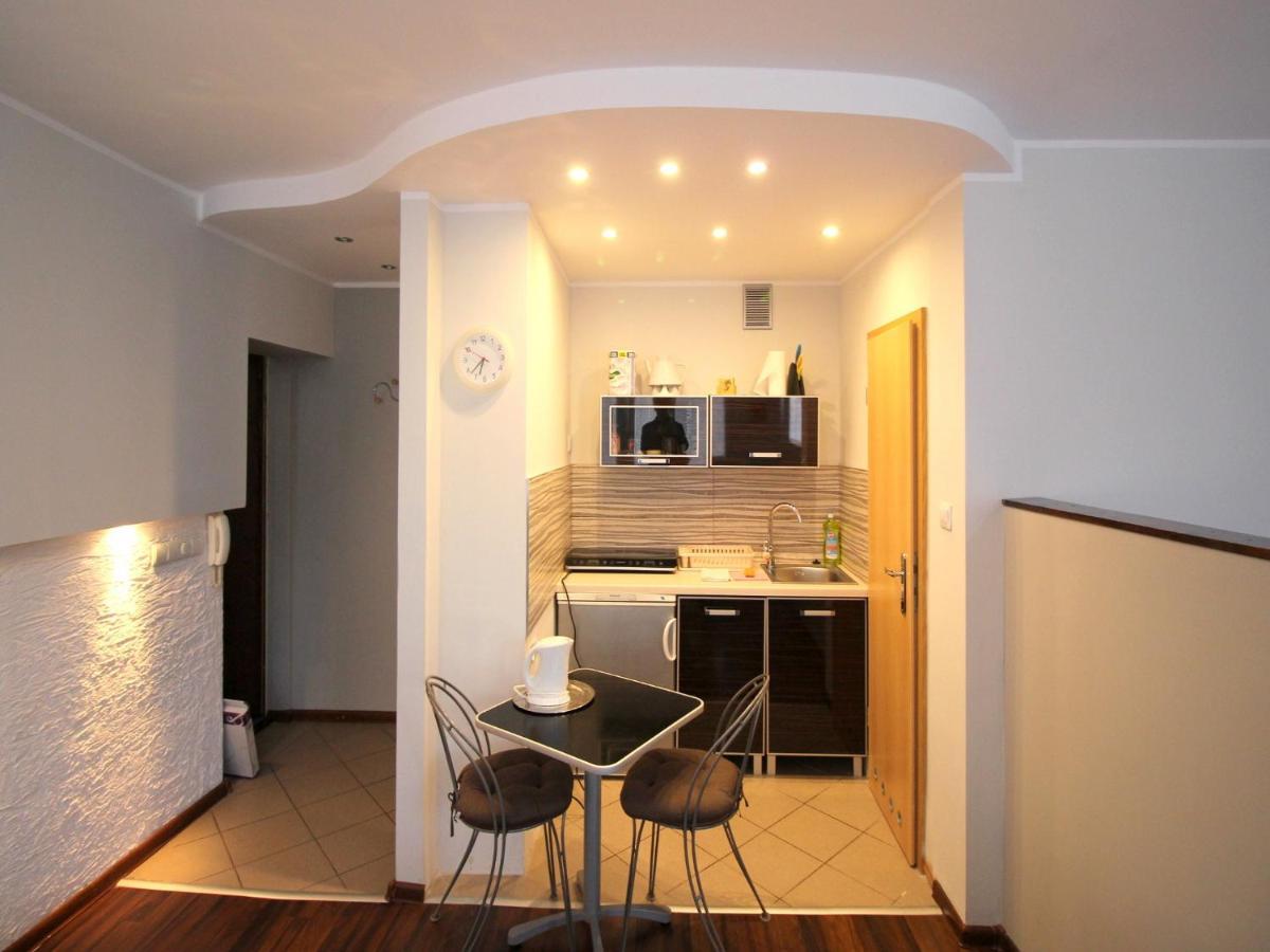 Lucky Apartaments Old Town -Economy Вроцлав Екстериор снимка