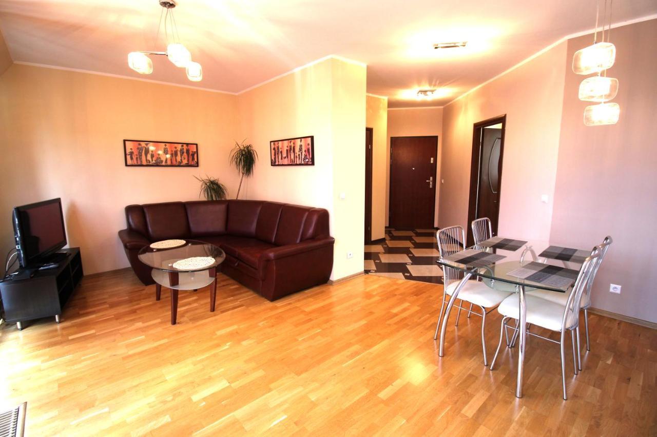 Lucky Apartaments Old Town -Economy Вроцлав Екстериор снимка